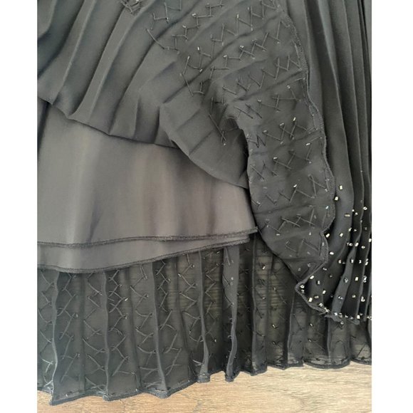 Holiday/NYE skirt!! - Lucian Matis pleated skirt with beaded trim - Picture 6 of 7